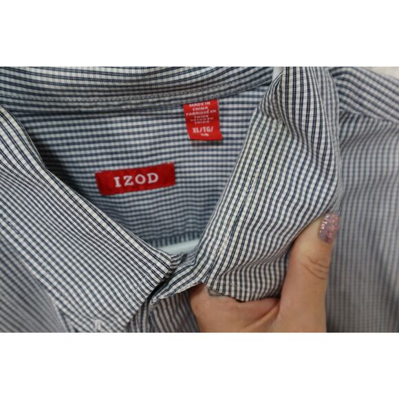 Izod men's size XL button up yellowing around collar - Picture 3 of 4